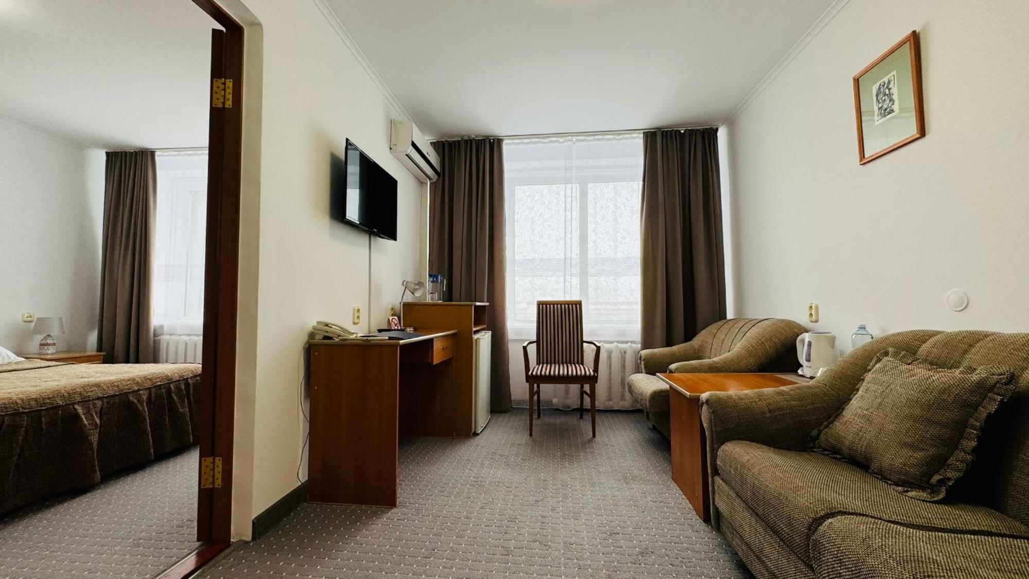 Aktobe Hotel Exterior photo